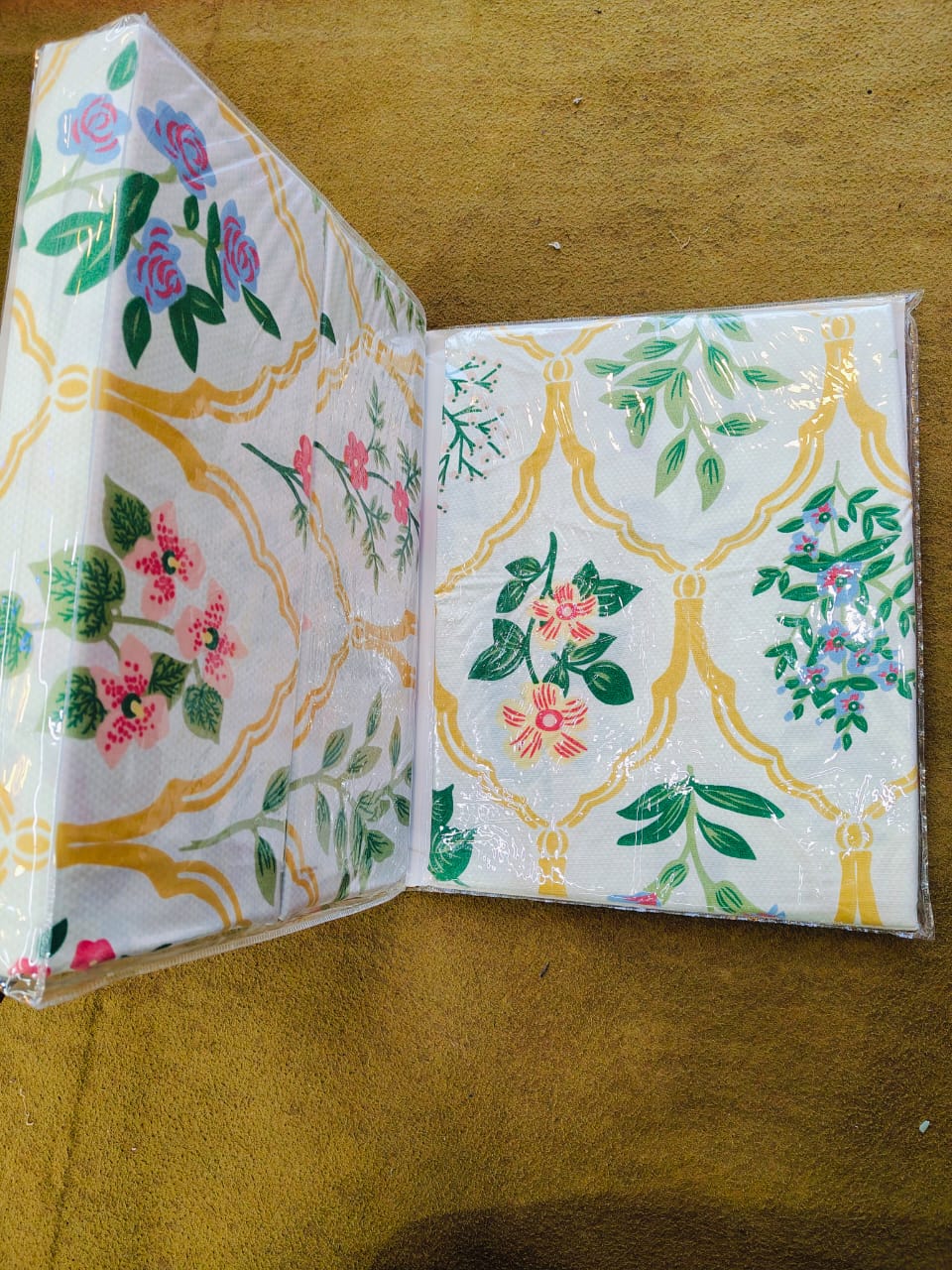 COTTON BEDSHEET - BOOKFOLD (1+2 SET) FLORAL BB05